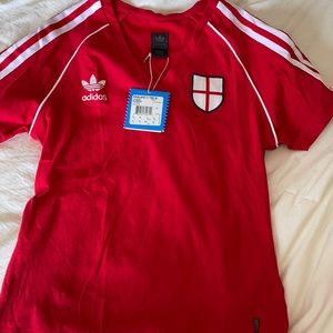 Vintage Adidas women’s England crewneck tee NWT